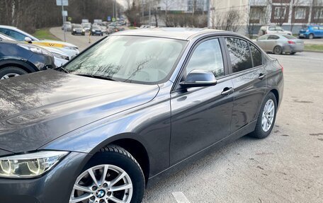 BMW 3 серия, 2016 год, 2 250 000 рублей, 2 фотография