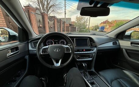 Hyundai Sonata VII, 2018 год, 1 830 000 рублей, 2 фотография