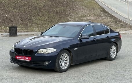 BMW 5 серия, 2011 год, 1 500 000 рублей, 2 фотография