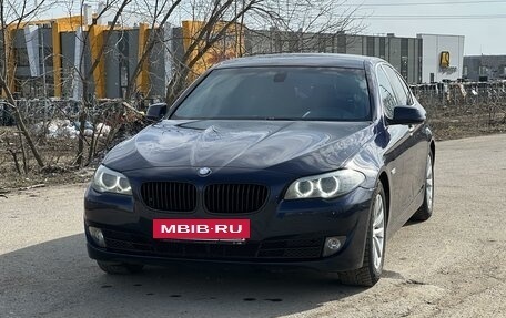 BMW 5 серия, 2011 год, 1 500 000 рублей, 4 фотография