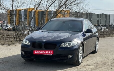 BMW 5 серия, 2011 год, 1 500 000 рублей, 11 фотография