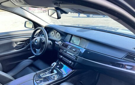 BMW 5 серия, 2011 год, 1 500 000 рублей, 15 фотография