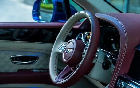 Bentley Bentayga I, 2023 год, 34 990 000 рублей, 12 фотография