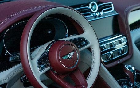 Bentley Bentayga I, 2023 год, 34 990 000 рублей, 13 фотография