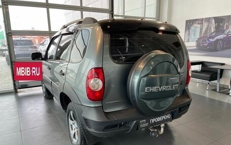 Chevrolet Niva I рестайлинг, 2015 год, 735 100 рублей, 7 фотография
