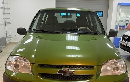 Chevrolet Niva I рестайлинг, 2016 год, 789 000 рублей, 3 фотография
