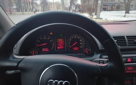 Audi A4, 2004 год, 420 000 рублей, 5 фотография
