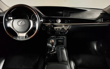 Lexus ES VII, 2013 год, 2 299 000 рублей, 13 фотография
