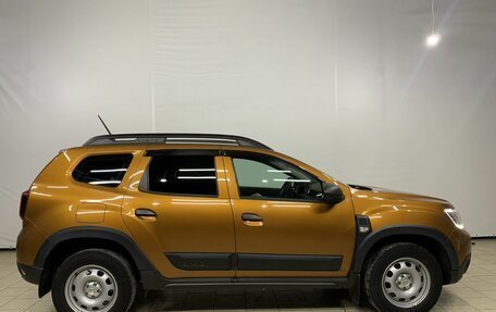 Renault Duster, 2022 год, 2 100 000 рублей, 4 фотография