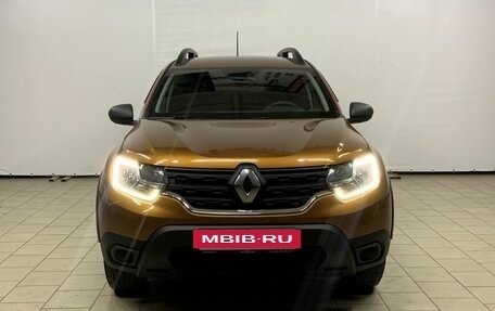Renault Duster, 2022 год, 2 100 000 рублей, 9 фотография