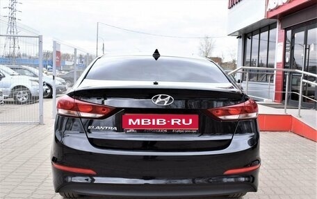 Hyundai Elantra VI рестайлинг, 2017 год, 1 699 000 рублей, 4 фотография