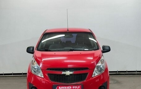 Chevrolet Spark III, 2011 год, 575 000 рублей, 2 фотография