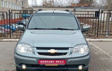 Chevrolet Niva I рестайлинг, 2013 год, 730 000 рублей, 15 фотография