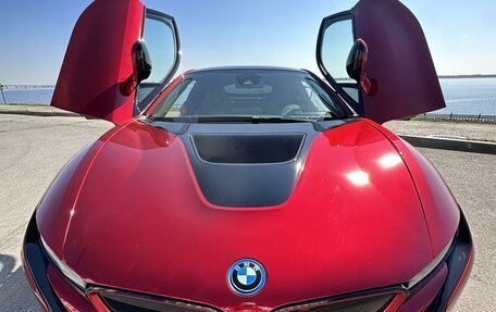 BMW i8 I рестайлинг, 2015 год, 7 000 000 рублей, 8 фотография