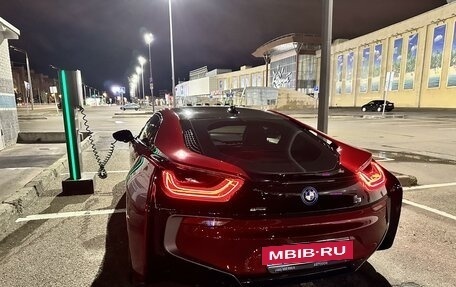 BMW i8 I рестайлинг, 2015 год, 7 000 000 рублей, 4 фотография