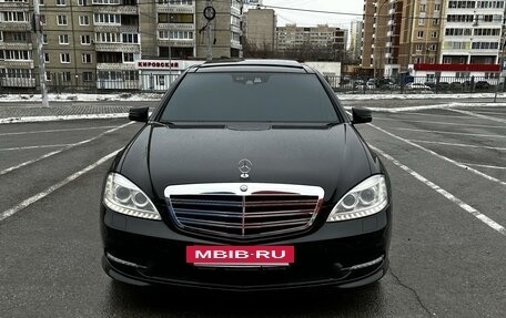 Mercedes-Benz S-Класс, 2011 год, 1 630 000 рублей, 2 фотография