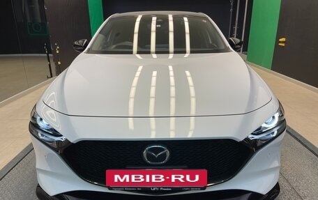 Mazda 3, 2020 год, 3 250 000 рублей, 2 фотография