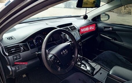 Toyota Camry, 2011 год, 1 600 000 рублей, 6 фотография