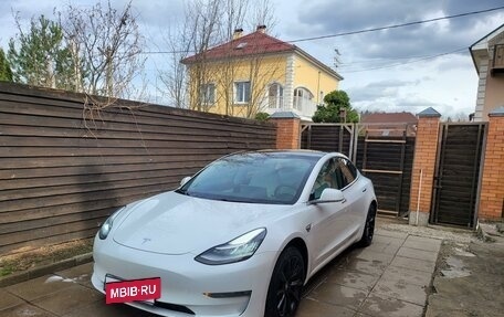 Tesla Model 3 I, 2019 год, 2 980 000 рублей, 2 фотография