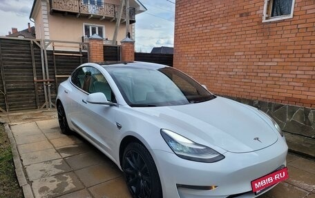Tesla Model 3 I, 2019 год, 2 980 000 рублей, 3 фотография