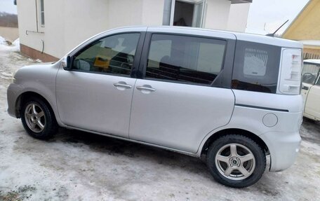Toyota Sienta I, 2012 год, 1 150 000 рублей, 7 фотография