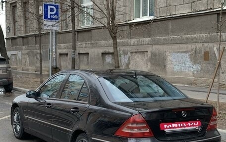 Mercedes-Benz C-Класс, 2003 год, 400 000 рублей, 7 фотография