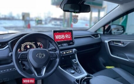 Toyota RAV4, 2020 год, 4 200 000 рублей, 9 фотография