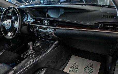 Lexus ES VII, 2016 год, 2 449 000 рублей, 13 фотография