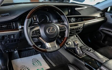 Lexus ES VII, 2016 год, 2 449 000 рублей, 9 фотография