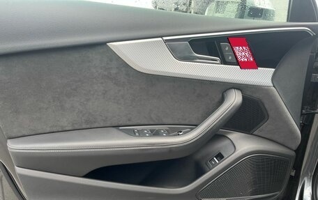Audi RS 4, 2020 год, 8 300 000 рублей, 7 фотография