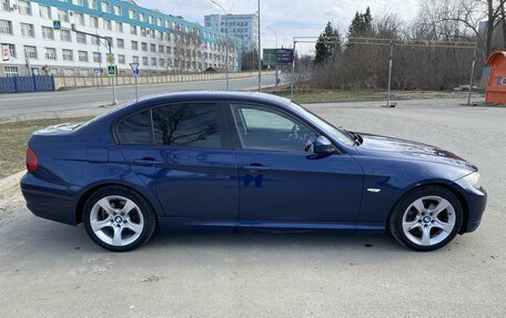 BMW 3 серия, 2011 год, 970 000 рублей, 3 фотография