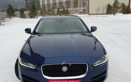 Jaguar XE I рестайлинг, 2015 год, 2 500 000 рублей, 12 фотография