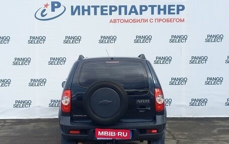 Chevrolet Niva I рестайлинг, 2011 год, 578 000 рублей, 6 фотография