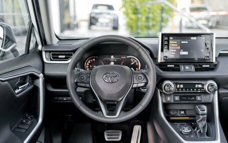 Toyota RAV4, 2020 год, 3 896 000 рублей, 14 фотография