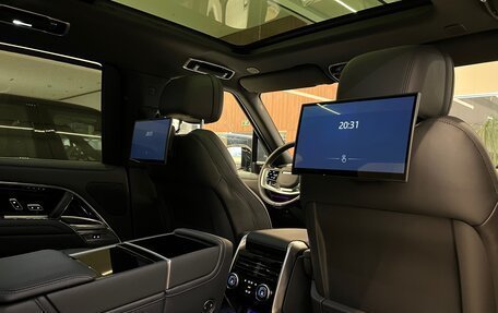 Land Rover Range Rover IV рестайлинг, 2023 год, 27 360 000 рублей, 22 фотография