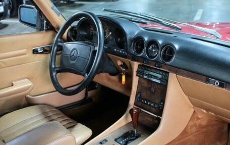 Mercedes-Benz SL-Класс, 1988 год, 6 100 000 рублей, 6 фотография