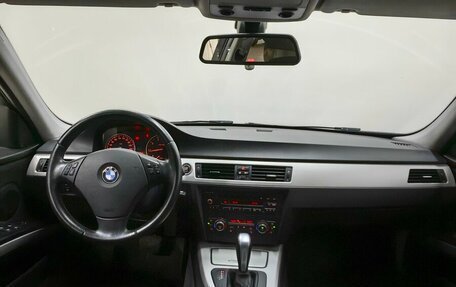BMW 3 серия, 2011 год, 1 099 000 рублей, 12 фотография