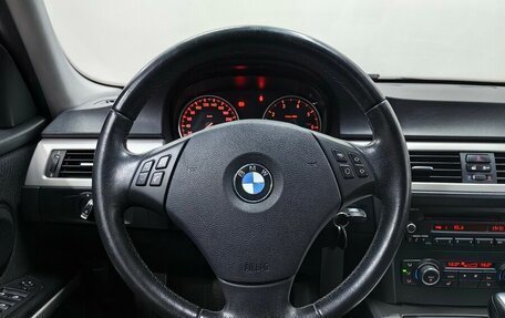 BMW 3 серия, 2011 год, 1 099 000 рублей, 13 фотография
