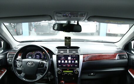 Toyota Camry, 2013 год, 1 833 000 рублей, 14 фотография