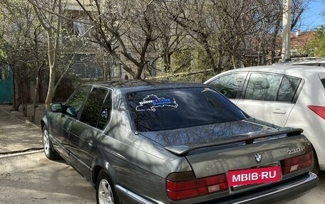 BMW 7 серия, 1987 год, 585 000 рублей, 21 фотография