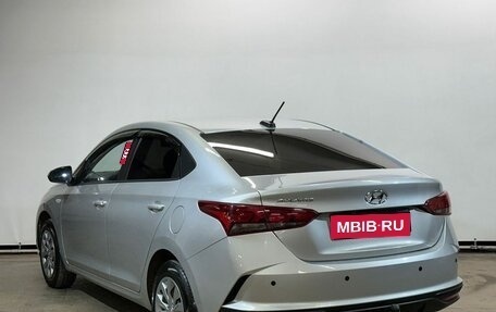 Hyundai Solaris II рестайлинг, 2021 год, 1 645 000 рублей, 7 фотография