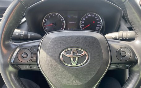 Toyota RAV4, 2020 год, 3 800 000 рублей, 19 фотография