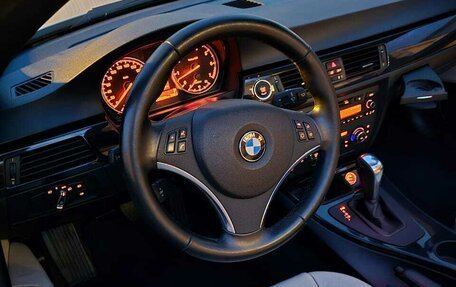 BMW 3 серия, 2011 год, 1 950 000 рублей, 1 фотография