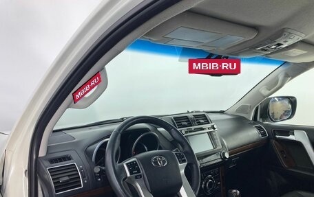 Toyota Land Cruiser Prado 150 рестайлинг 2, 2017 год, 5 249 000 рублей, 12 фотография