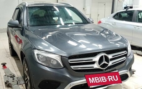 Mercedes-Benz GLC, 2016 год, 2 350 000 рублей, 2 фотография