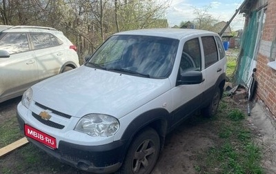 Chevrolet Niva I рестайлинг, 2019 год, 1 150 000 рублей, 1 фотография