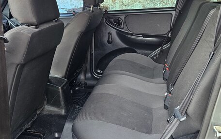Chevrolet Niva I рестайлинг, 2018 год, 899 000 рублей, 5 фотография