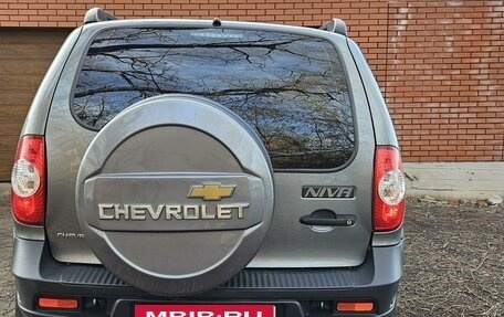 Chevrolet Niva I рестайлинг, 2018 год, 899 000 рублей, 7 фотография