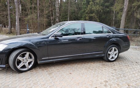Mercedes-Benz S-Класс, 2011 год, 2 150 000 рублей, 2 фотография