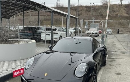 Porsche 911, 2020 год, 30 000 000 рублей, 2 фотография